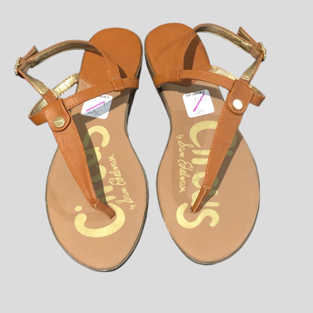 woman’s sandals